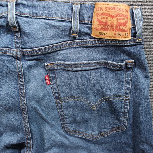 Levi’s 559 Jeans Men's 38x30 Blue Relaxed Straight Medium Wash Stretch - Picture 6 of 8